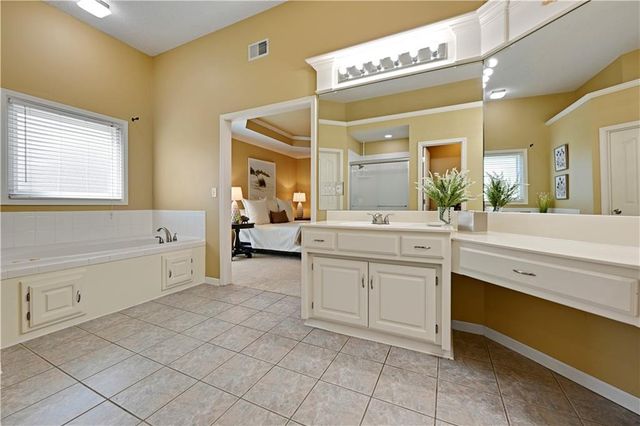 14301 Bond Street, Overland Park, KS 66221