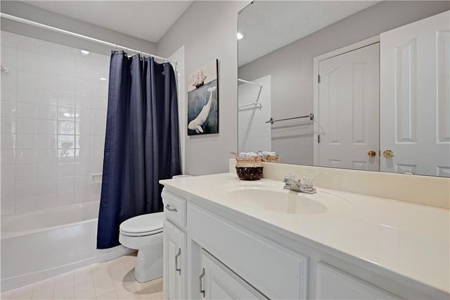 14301 Bond Street, Overland Park, KS 66221