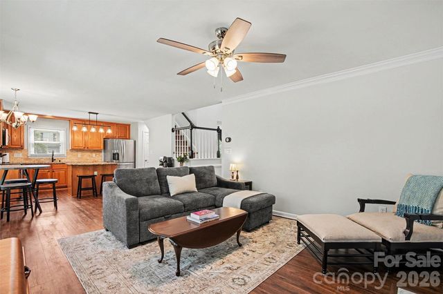 9900 Davis Lake Parkway, Charlotte, NC 28269