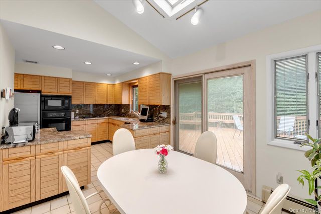 189 Regent Drive, Lido Beach, NY 11561