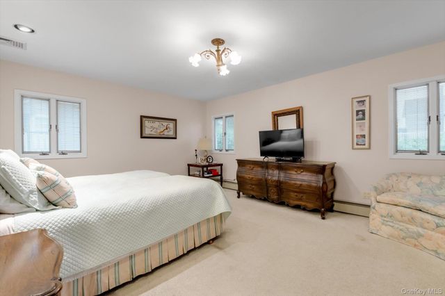189 Regent Drive, Lido Beach, NY 11561