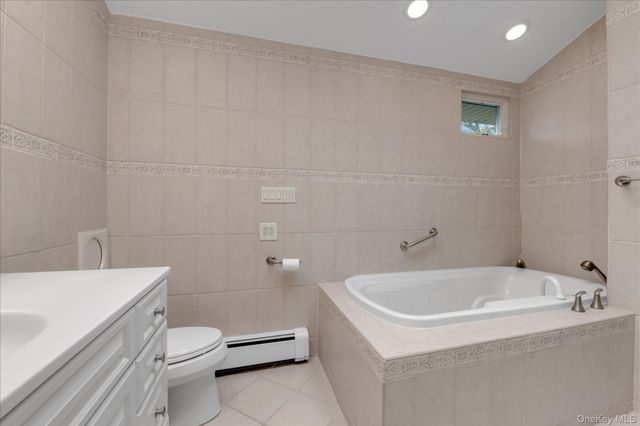 189 Regent Drive, Lido Beach, NY 11561