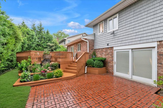 189 Regent Drive, Lido Beach, NY 11561
