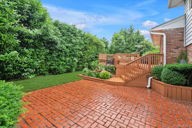 189 Regent Drive, Lido Beach, NY 11561
