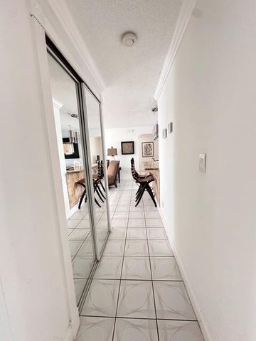 10079 Yeoman Lane, Royal Palm Beach, FL 33411