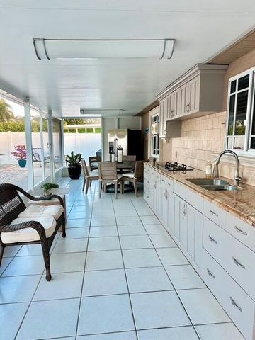10079 Yeoman Lane, Royal Palm Beach, FL 33411