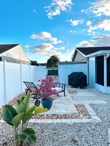 10079 Yeoman Lane, Royal Palm Beach, FL 33411