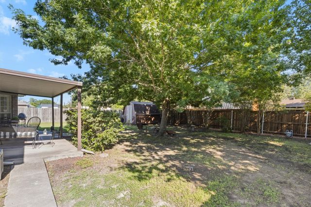 2410 Christi Lane, Caddo Mills, TX 75135
