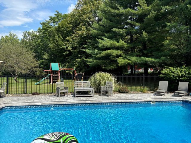 127 Continental Road, Cornwall, NY 12518