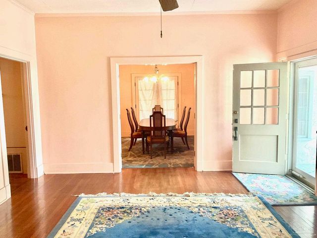 107 W Lloyd St, Pensacola, FL 32501