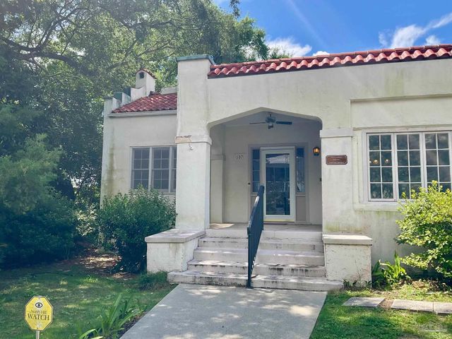 107 W Lloyd St, Pensacola, FL 32501