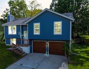 8415 NE 110th Terrace, Kansas City, MO 64157
