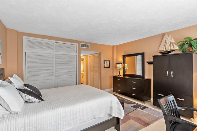 3850 Galt Ocean Drive 904, Fort Lauderdale, FL 33308