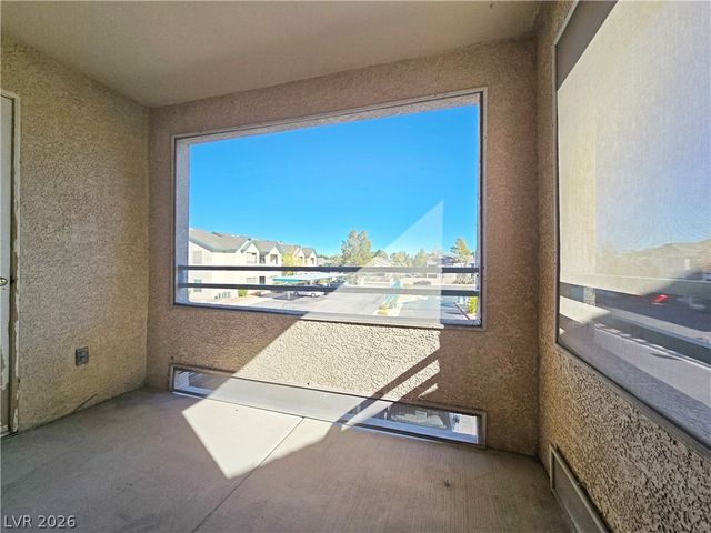 5171 Lindell Road 202, Las Vegas, NV 89118