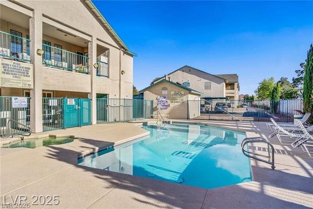 5171 Lindell Road 202, Las Vegas, NV 89118