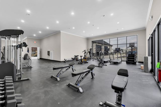 1010 Vendue Ave, Clarksville, TN 37042