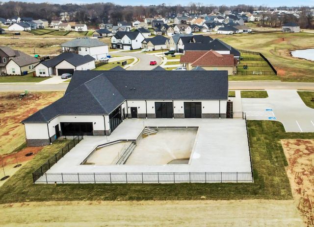 1010 Vendue Ave, Clarksville, TN 37042