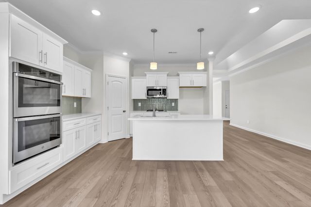 1010 Vendue Ave, Clarksville, TN 37042