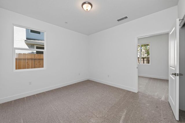 2895 E Veranda Drive, Fresno, CA 93730