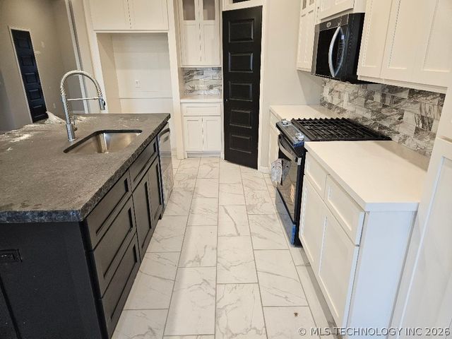 10324 E 132nd Street S, Bixby, OK 74008