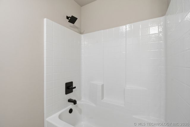 10324 E 132nd Street S, Bixby, OK 74008
