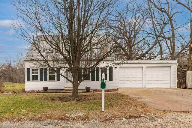 608 7th Avenue, Silvis, IL 61282