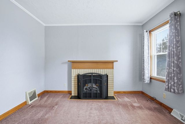 608 7th Avenue, Silvis, IL 61282