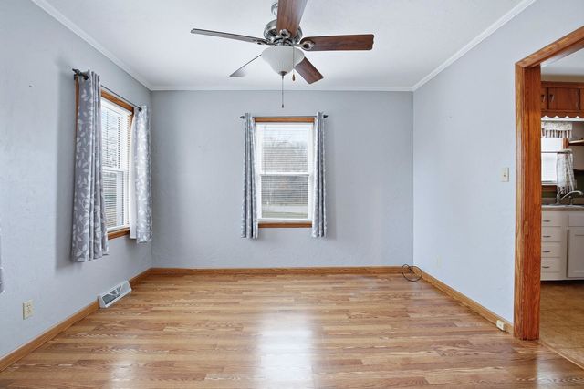 608 7th Avenue, Silvis, IL 61282