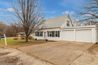 608 7th Avenue, Silvis, IL 61282