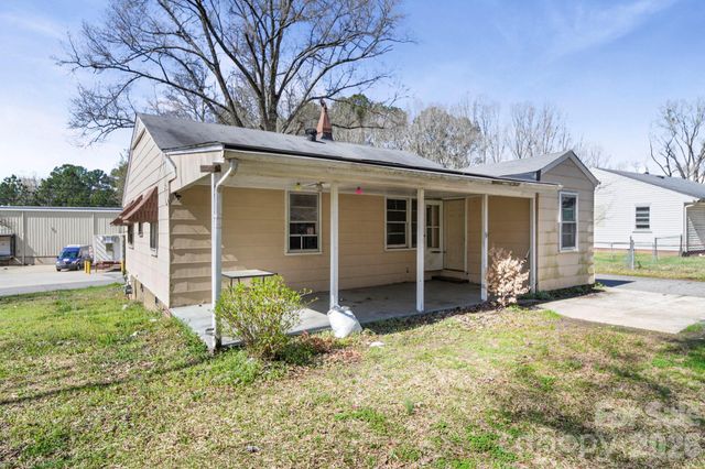1644 Rankin Lake Road, Gastonia, NC 28054