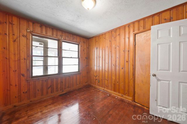 1644 Rankin Lake Road, Gastonia, NC 28054