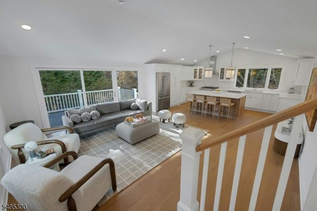 30 Edgecliff Rd, Montclair Twp., NJ 07043