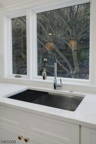 30 Edgecliff Rd, Montclair Twp., NJ 07043