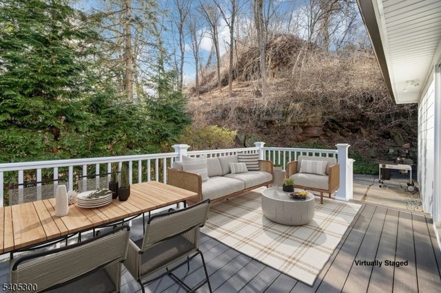 30 Edgecliff Rd, Montclair Twp., NJ 07043