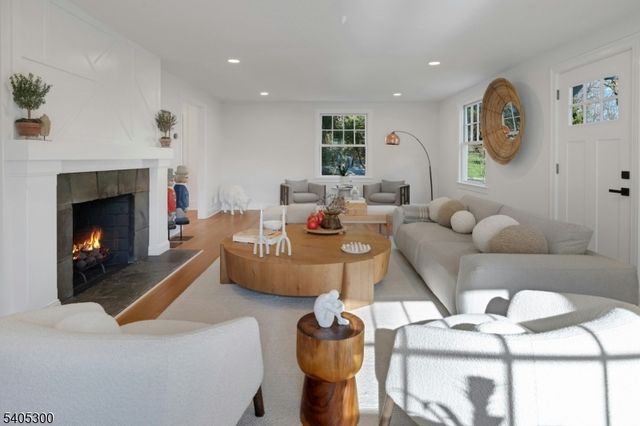 30 Edgecliff Rd, Montclair Twp., NJ 07043