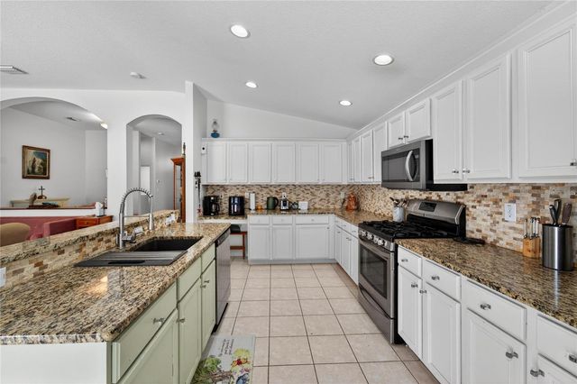 15433 OSPREY GLEN DRIVE, Lithia, FL 33547