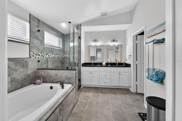 15433 OSPREY GLEN DRIVE, Lithia, FL 33547