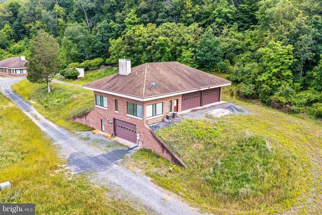 895 FISHERS RD, Toms Brook, VA 22660