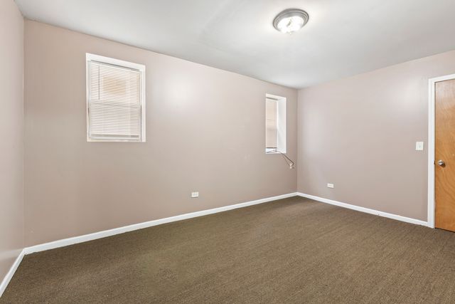 323 Memorial Drive 1, Calumet City, IL 60409