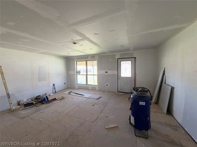 502 W Creek Avenue, Sallisaw, OK 74955