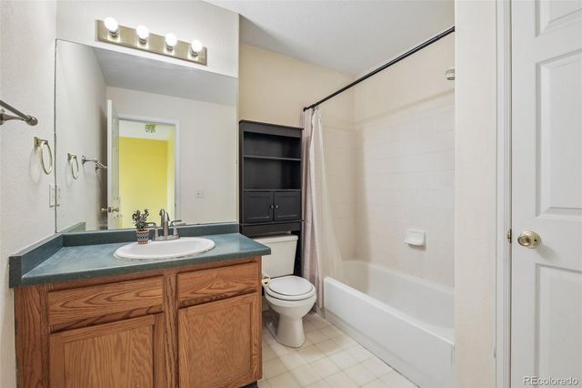 1232 S Waco Street D, Aurora, CO 80017