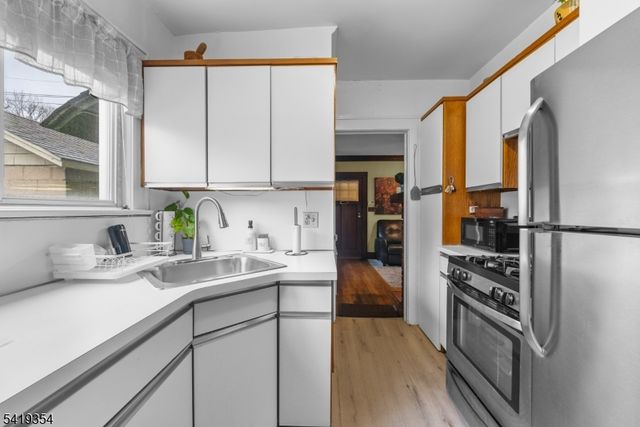 48 Wilfred St, West Orange Twp., NJ 07052