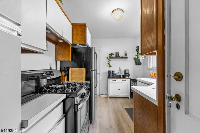 48 Wilfred St, West Orange Twp., NJ 07052