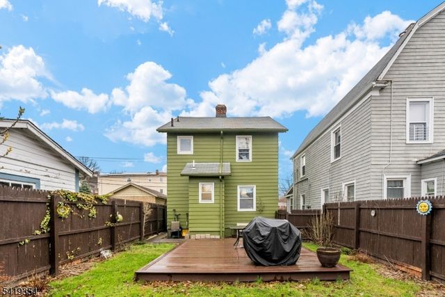 48 Wilfred St, West Orange Twp., NJ 07052