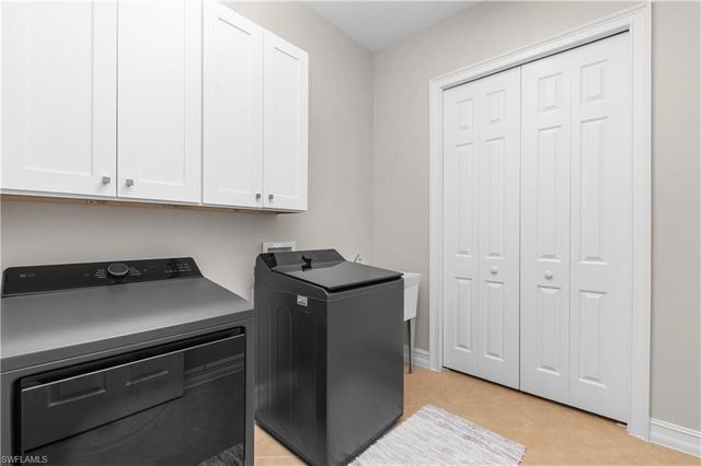 3980 Otter Bend CIR, Fort Myers, FL 33905