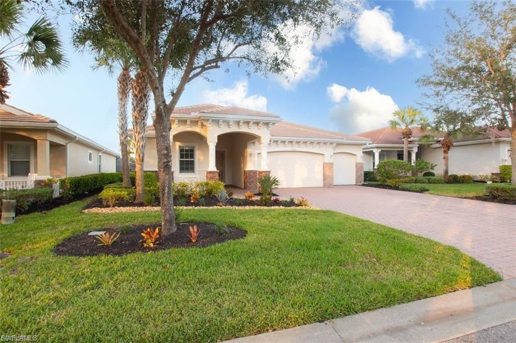 3980 Otter Bend CIR, Fort Myers, FL 33905
