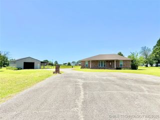 1219 NW 3rd Circle, Stigler, OK 74462