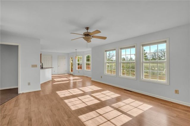 176 Market Way, Jefferson, GA 30549