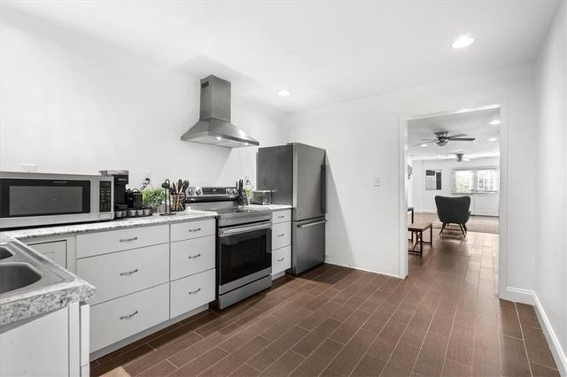 405 Branch Forest Way, Stockbridge, GA 30281