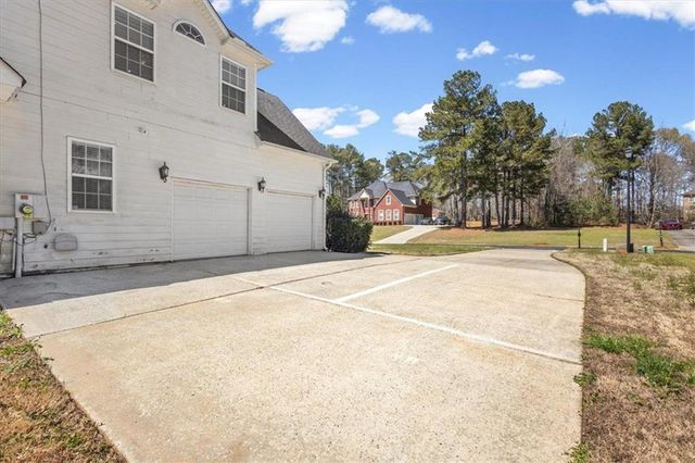 405 Branch Forest Way, Stockbridge, GA 30281